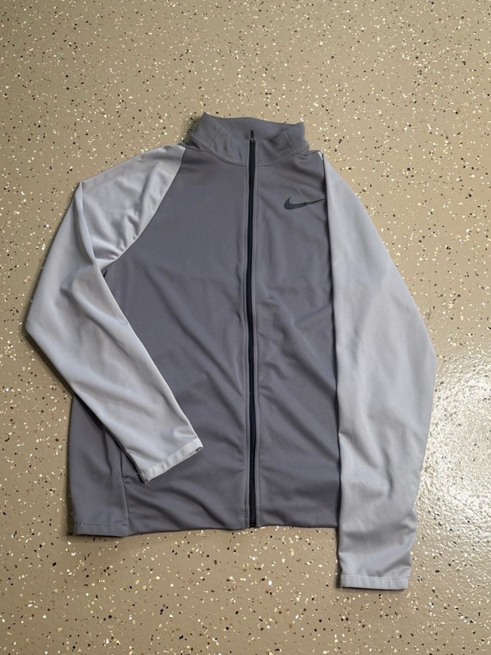 Nike Two-Tone Grey Full-Zip Performance Jacket